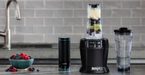 how do you operate a ninja blender