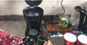 how to brew coffee in a coffee maker