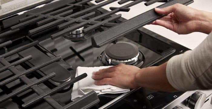 effective ways to clean your stove