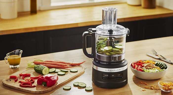how to use a food processor