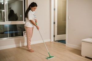 tips to clean and prepare your new house before moving in