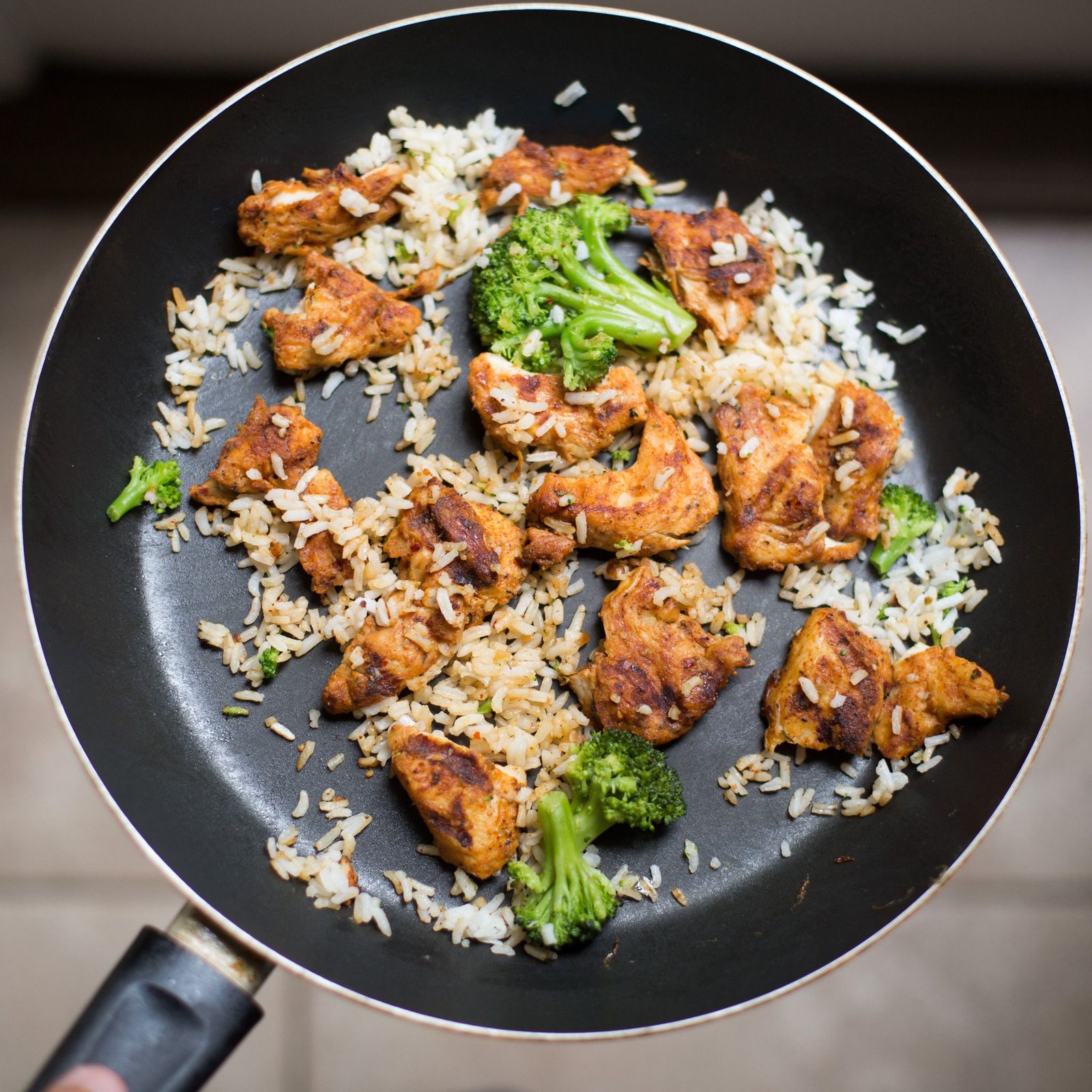 ceramic cookware pros and cons stir fry in a nonstick pan