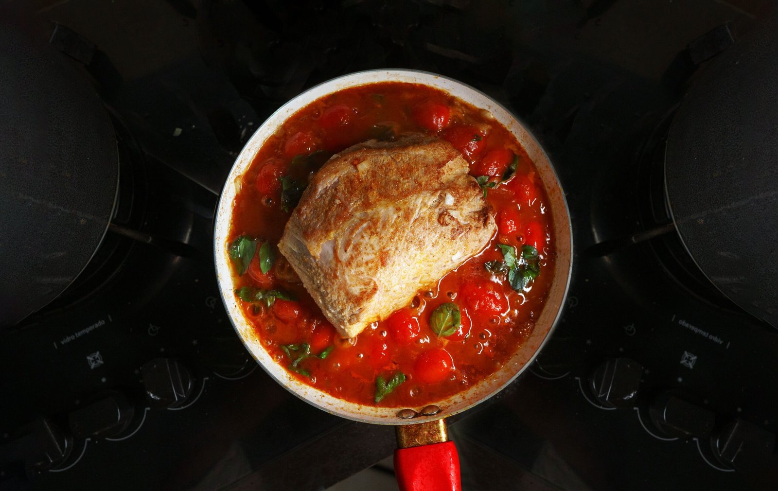 slow cooked roast beef dish made using a slow cook setting